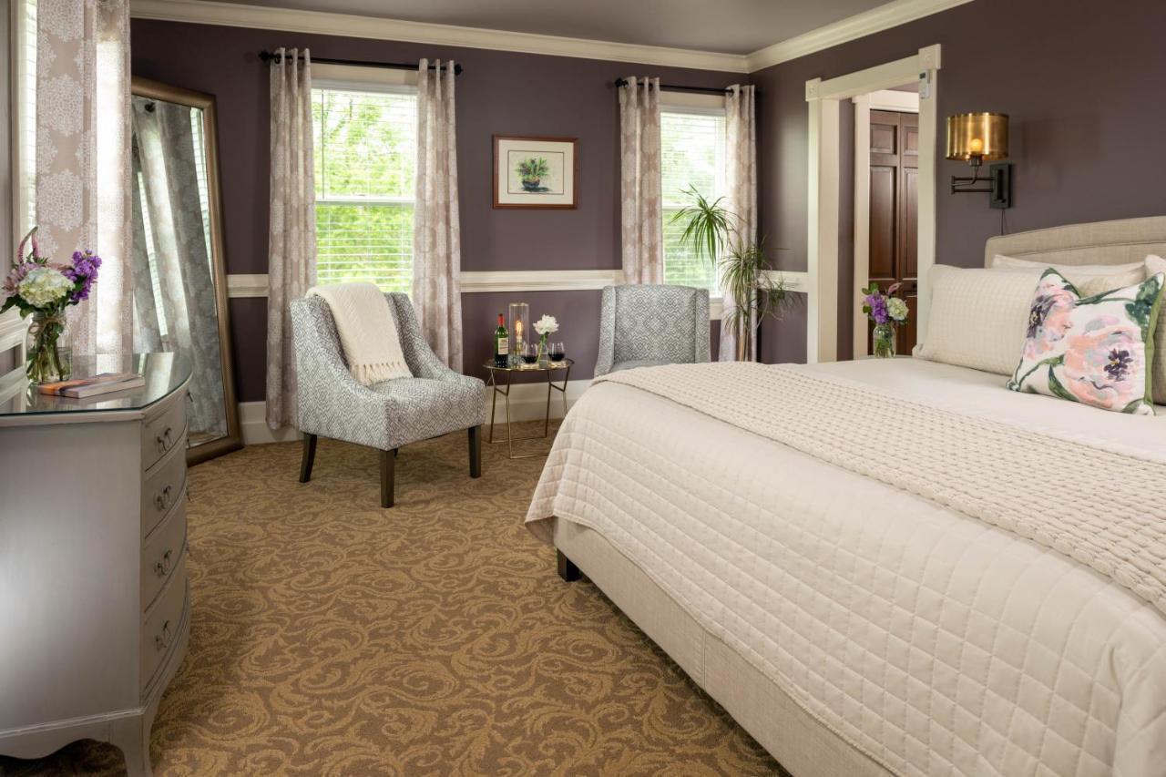 The Jacqueline House Bed & Breakfast New Castle Exterior photo