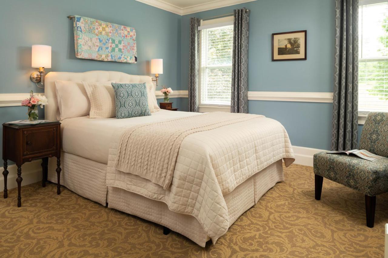 The Jacqueline House Bed & Breakfast New Castle Exterior photo